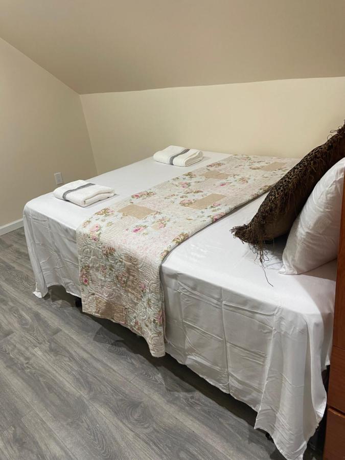 نيو يورك A Comfortable Room المظهر الخارجي الصورة