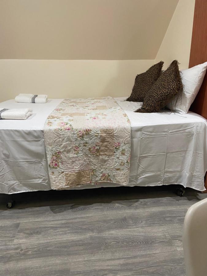 نيو يورك A Comfortable Room المظهر الخارجي الصورة